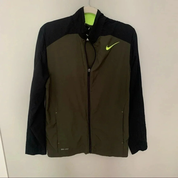 Men's Nike Team Woven Mens Training Jacket Black and Olive Green Size Medium - Picture 1 of 6